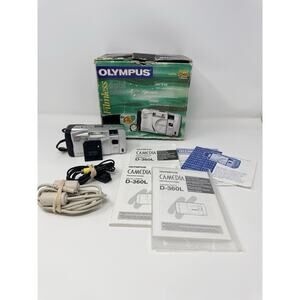 Olympus Camedia D 360 Digital Camera 1.3MP 8MB Card Tested Complete